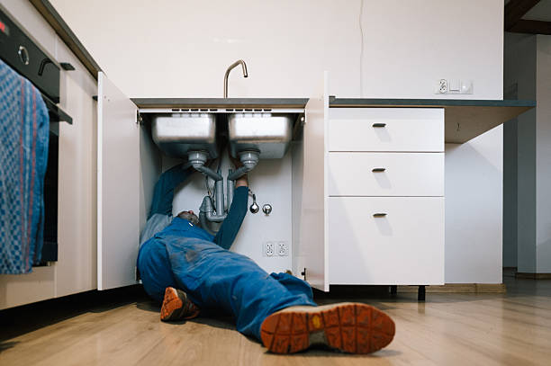 Professional Pipe Repair technician working in Greenvale, NY
